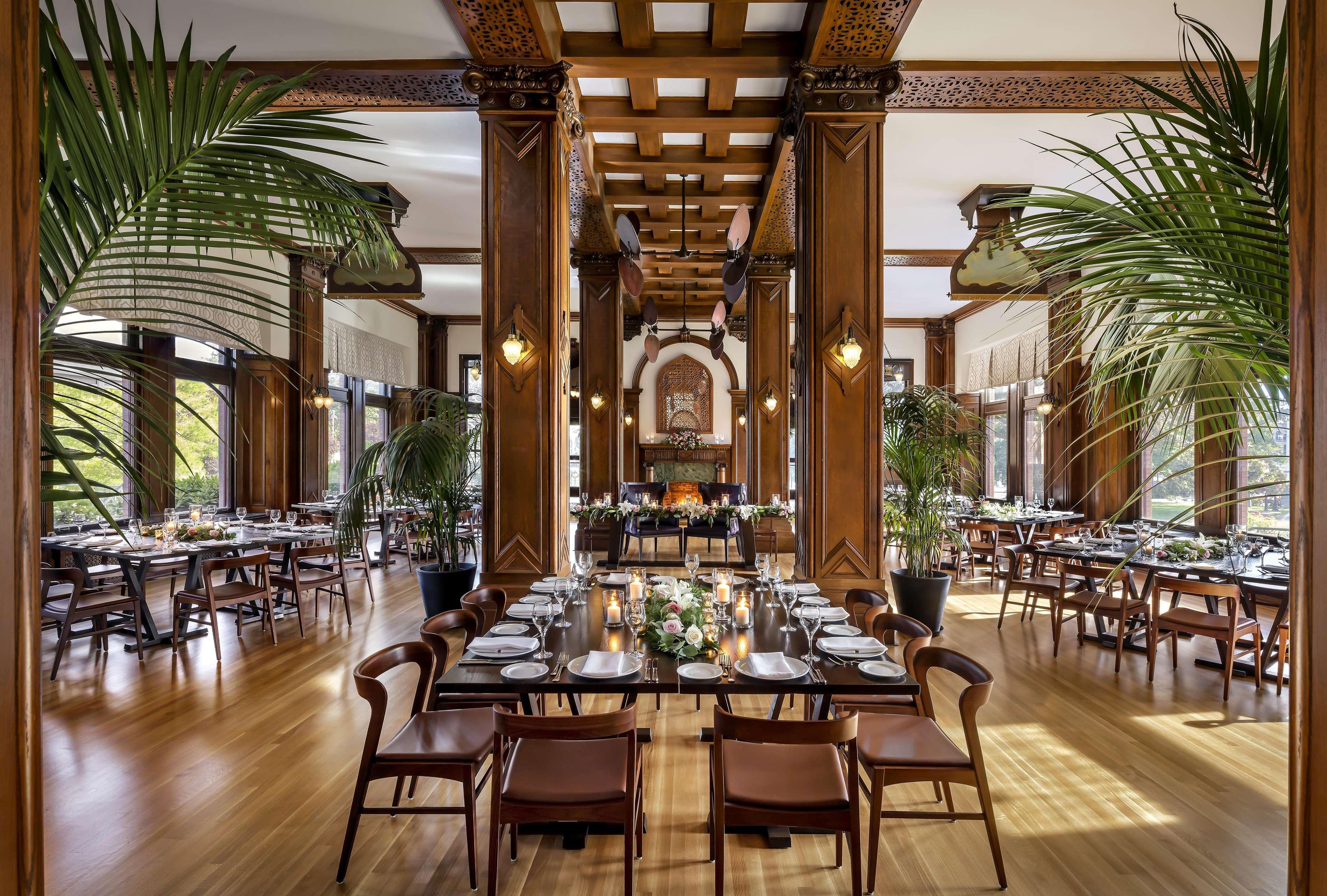 Fairmont Empress Hotel Βικτώρια Εξωτερικό φωτογραφία The restaurant's interior